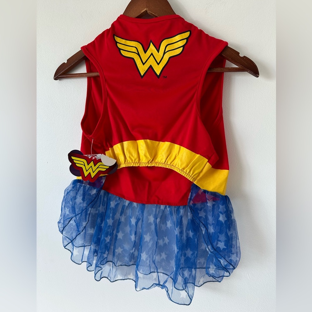 Wonder Woman NWT Pet Dog Halloween Costume Size XL